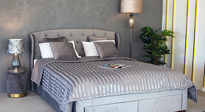 Blankets, pillows and bedspreads